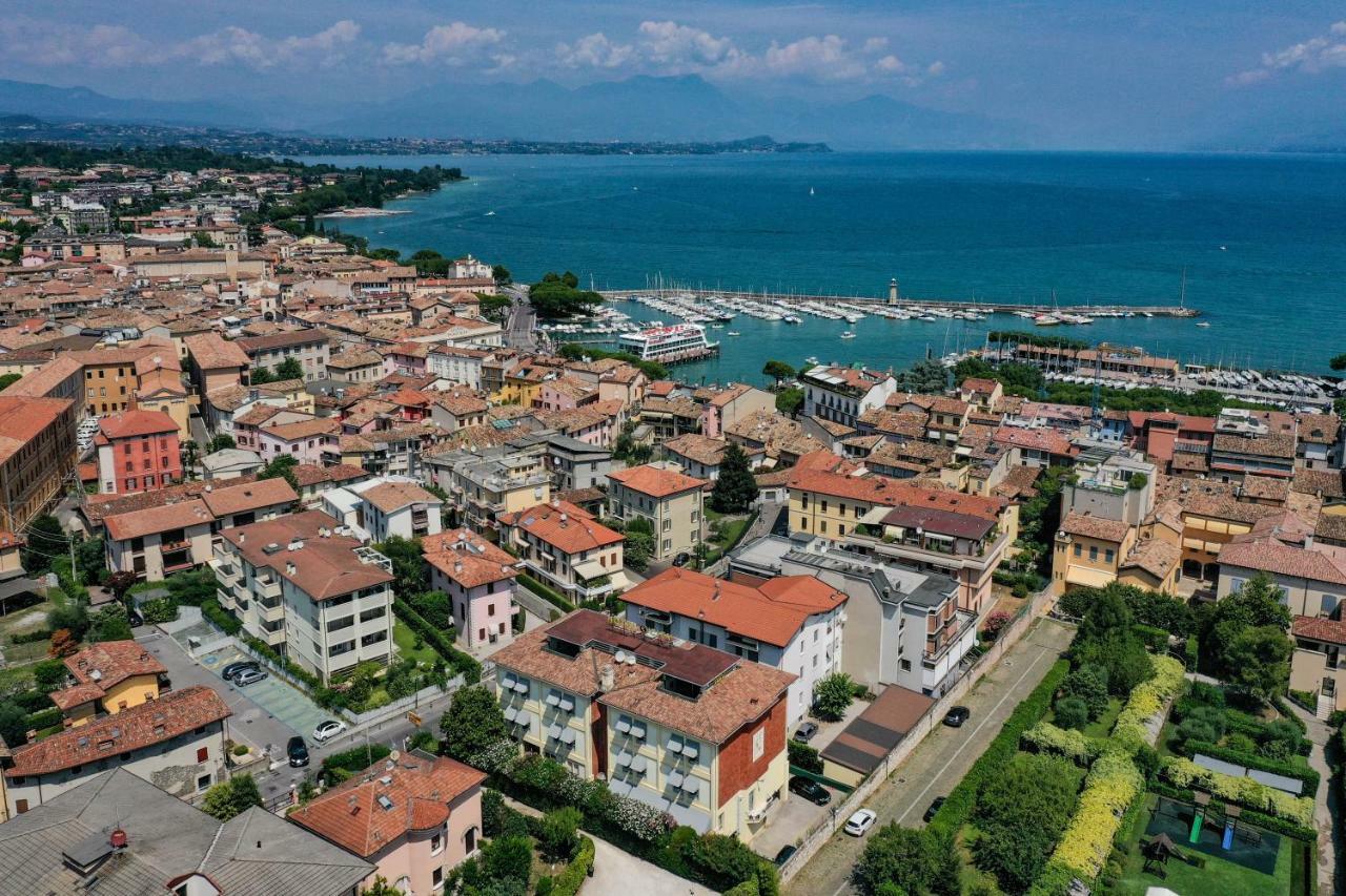 Hotel City Desenzano del Garda Exterior foto